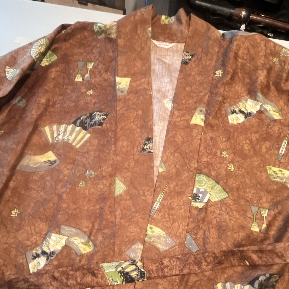Vintage High End Komono | Brand: Fashions By Tina | Women's Silk Satin Kimono